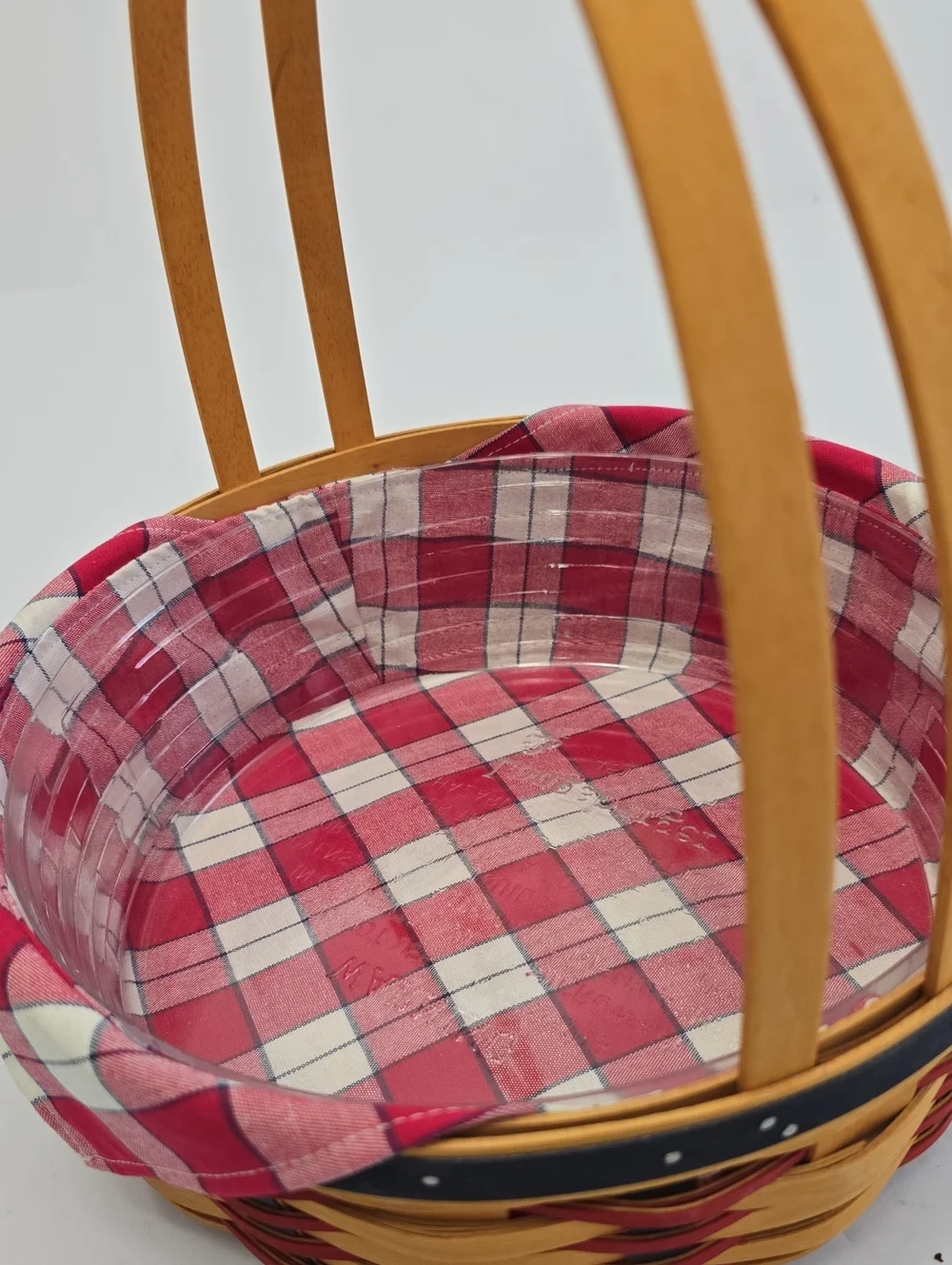 Longaberger 2002  All American Casserole Basket With Liner Protector